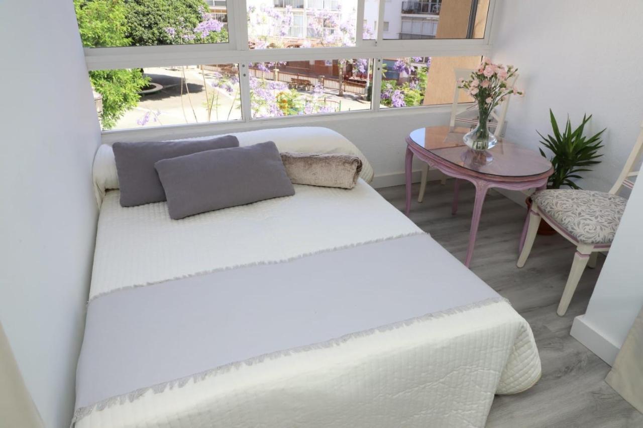 شقة Loft La Marina نيرخا المظهر الخارجي الصورة